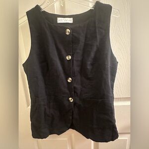 Petal & Pup Black Sleeveless Button-Up Vest Top - L NWOT